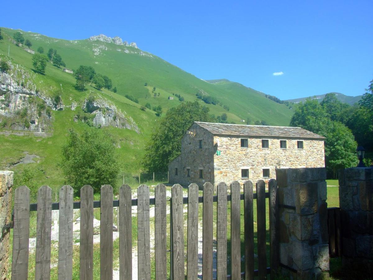 Las Hayucas San Roque de Ríomiera Exterior foto