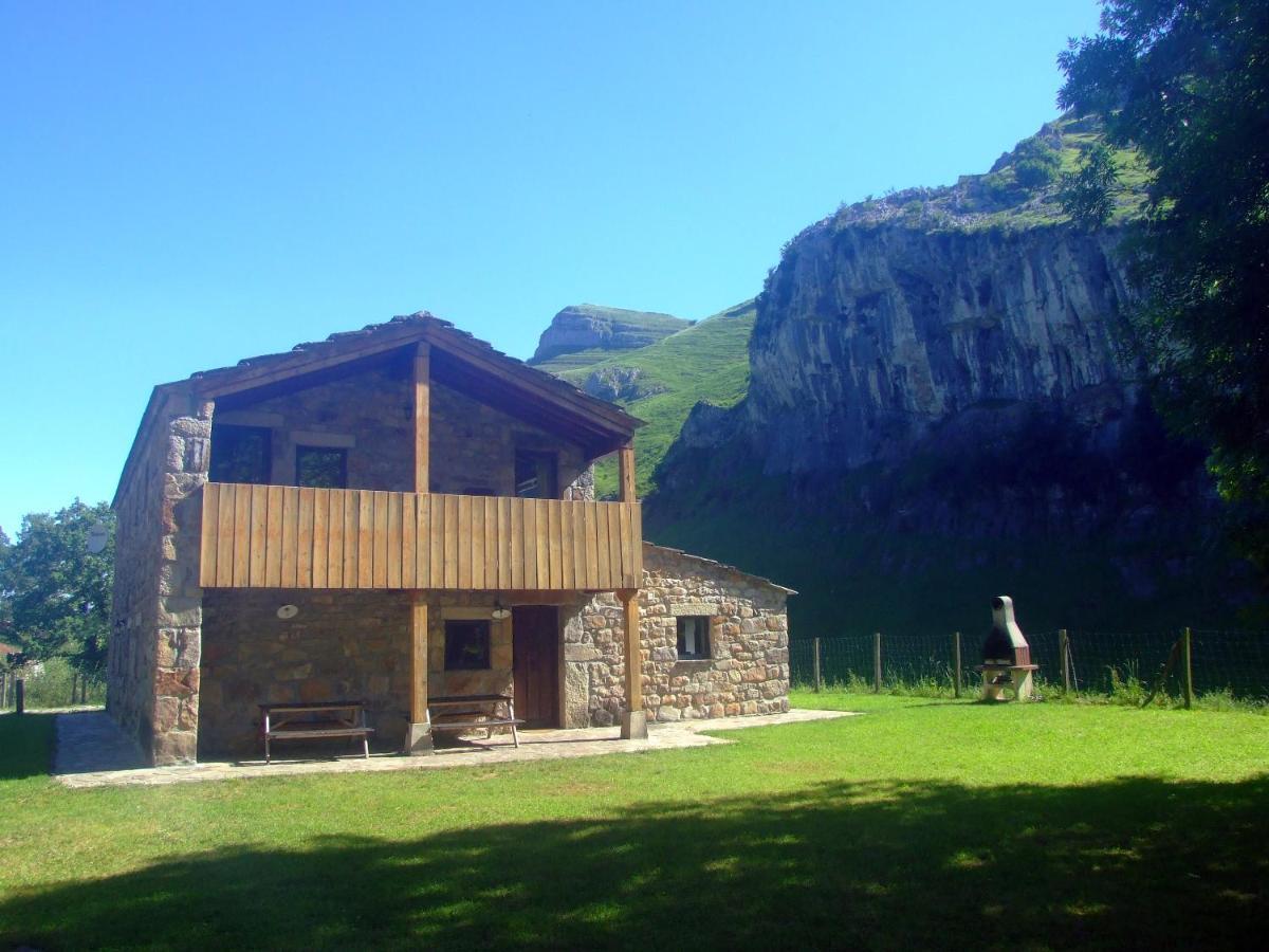 Las Hayucas San Roque de Ríomiera Exterior foto